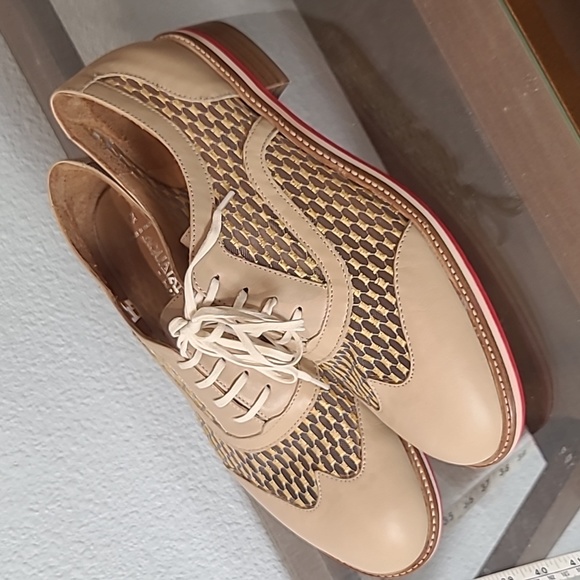 Aquatalia by Marvin K cream leather and sheer peek a boo loafers size 9.5 - Picture 7 of 14